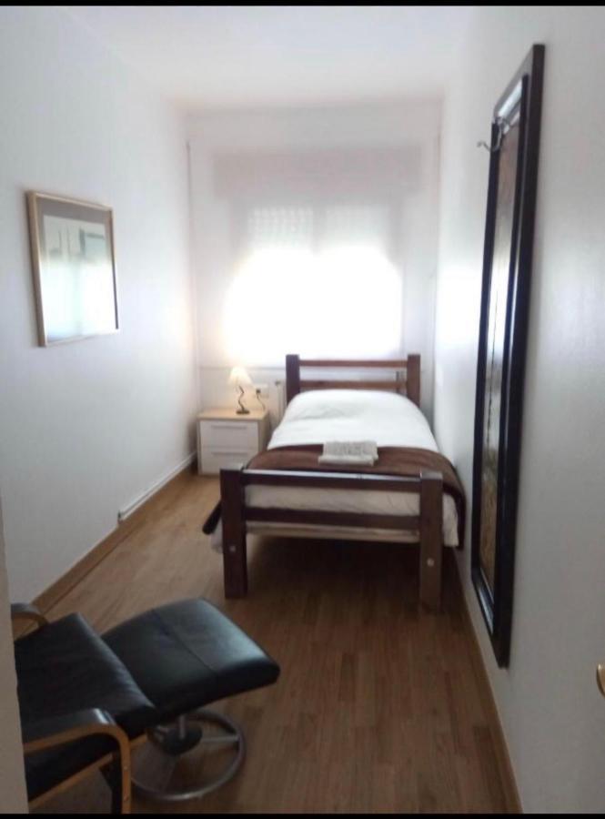 Pension Matias Rooms 萨里亚 外观 照片